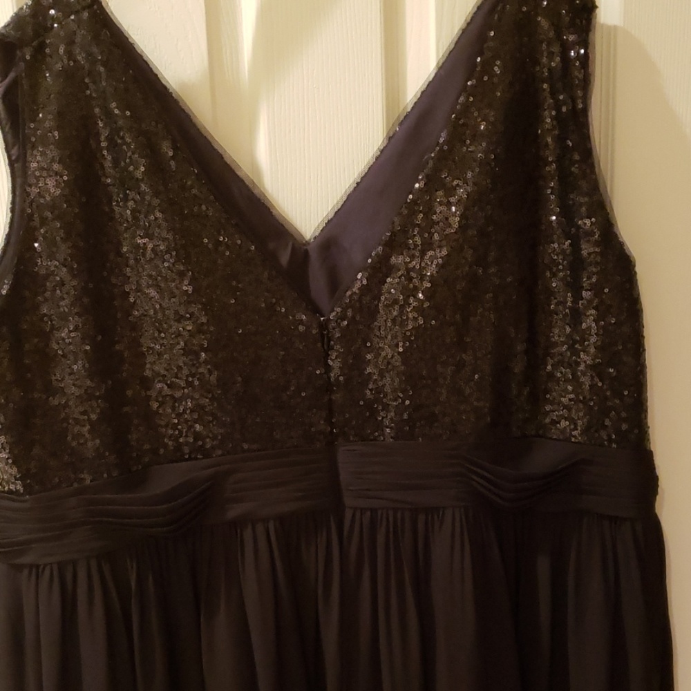 Black Sequin Formal Dress - Picture 4 of 5